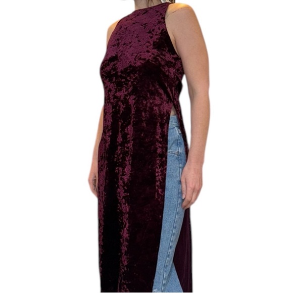 Forever 21 Dresses & Skirts - Velvet Burgundy Side-Slit Tank Dress
